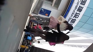Chinese girls legs voyeur part 2